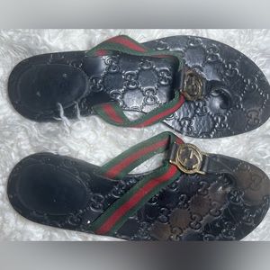 Gucci thong sandals